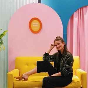 EUC Therma Kota HELGI CROPPED BOMBER JACKET size S black/green